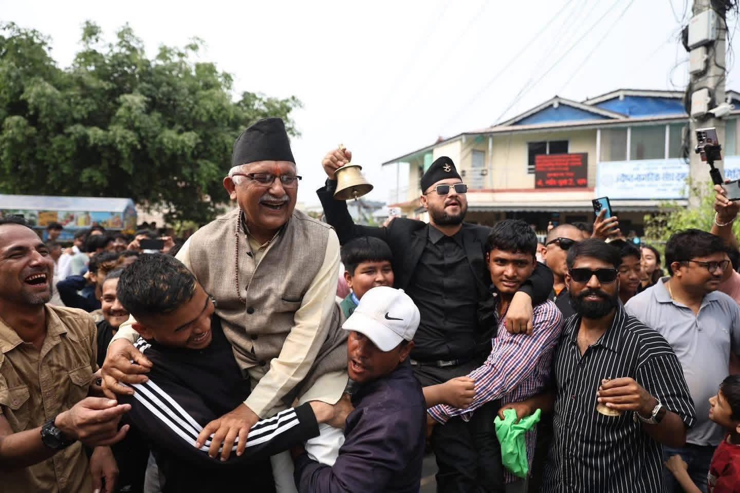 Doppelgänger victory celebrations